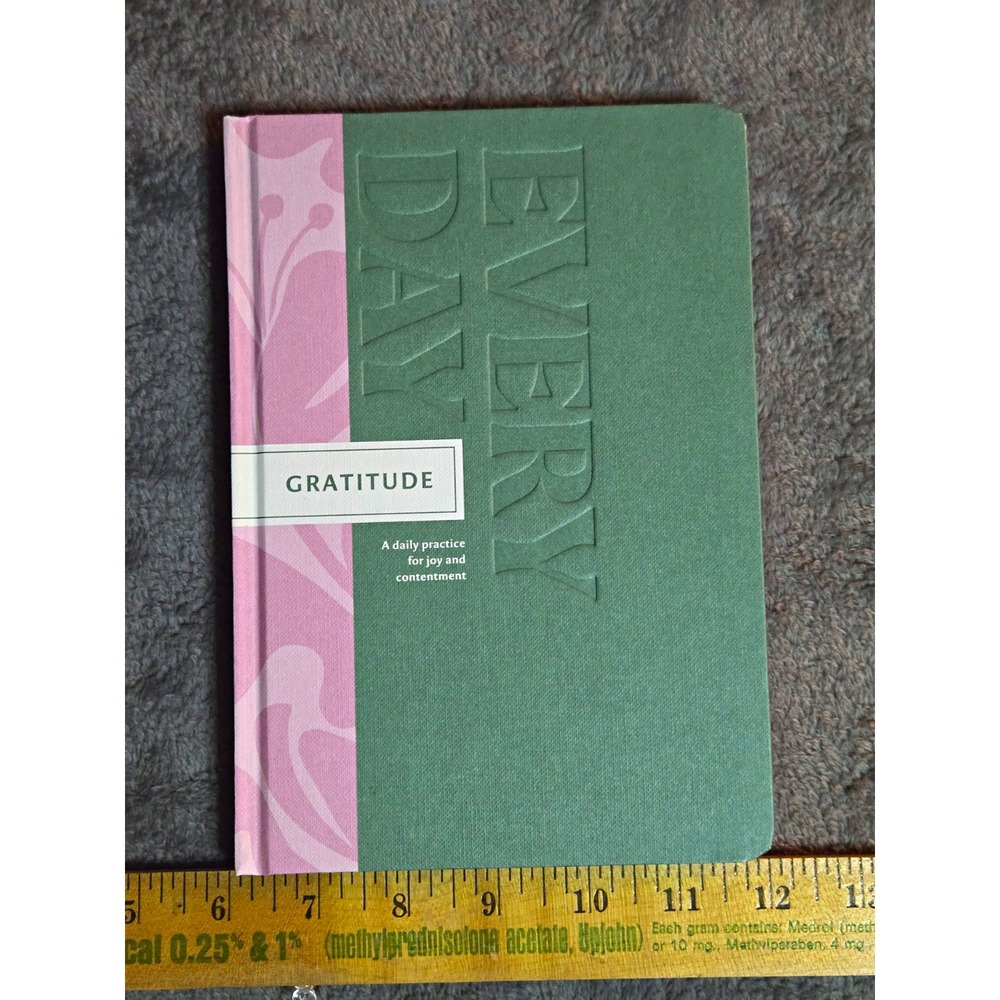 Gratitude Daily Practice Journal "Every Day" Green Hardcover Illustrated